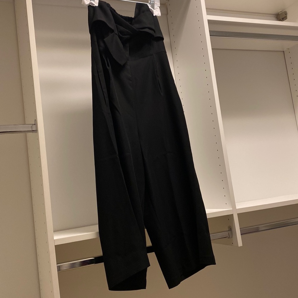 Black strapless jumper